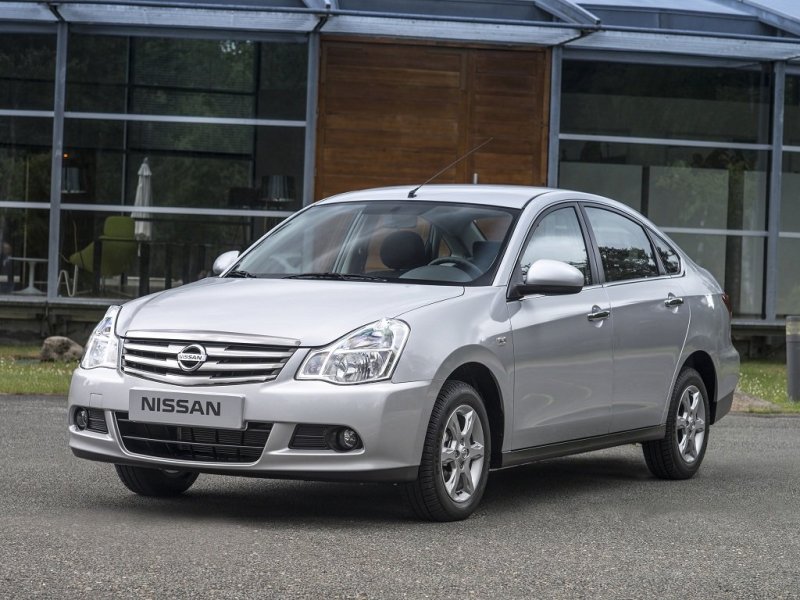 Nissan Almera 2013