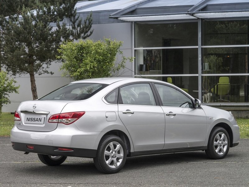 Nissan Almera 2013