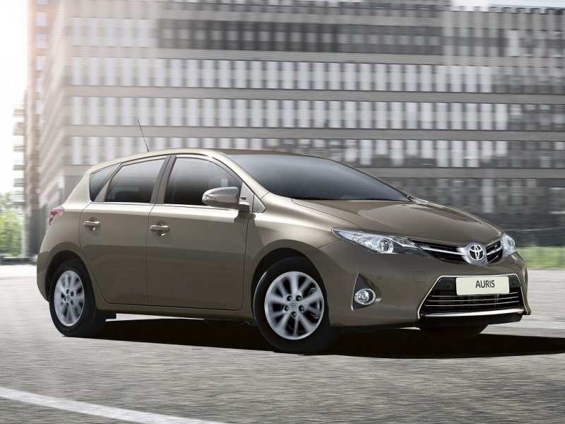 Toyota Auris 2012
