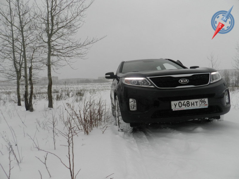 Передняя светотехника, в рамках нынешней тенденции, обзавелась светодиодными полосками