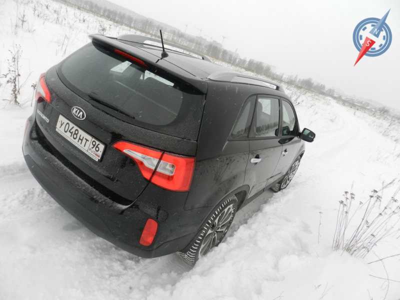 Задний бампер также пересмотрели и привели его вид в соответствие с новой дизайнерской концепцией