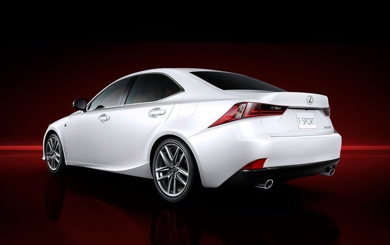 Lexus IS New