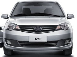 FAW V5 — в РФ от 393 000 рублей