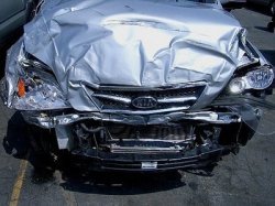 Аварии с участием женщин причиняют меньше ущерба, чем совершенные мужчинами