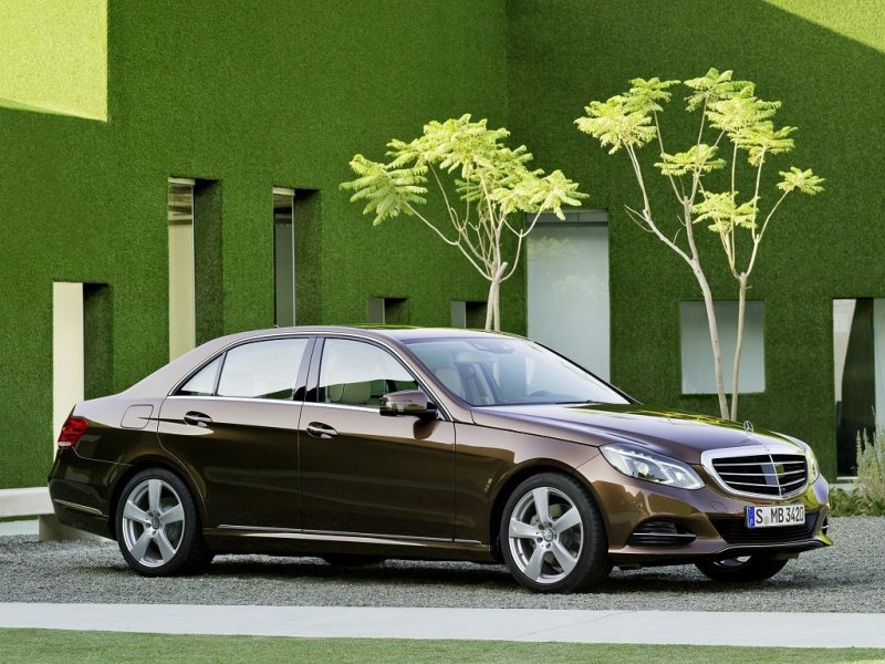 Mercedes-Benz E-Class W212