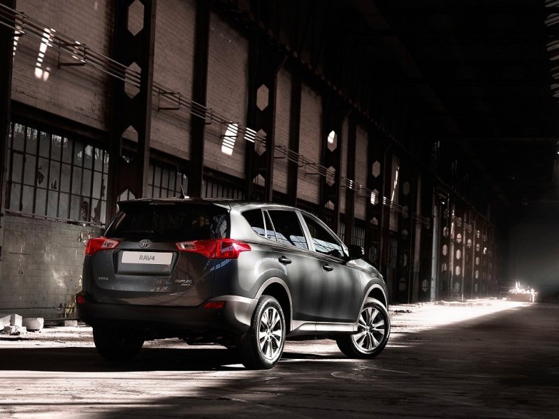 Toyota RAV4 2013