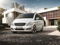 Mercedes-Benz Grand Edition Viano Avantgarde — в России от 3 550 000 рублей