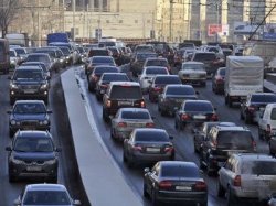 Москва парализована автомобильными заторами
