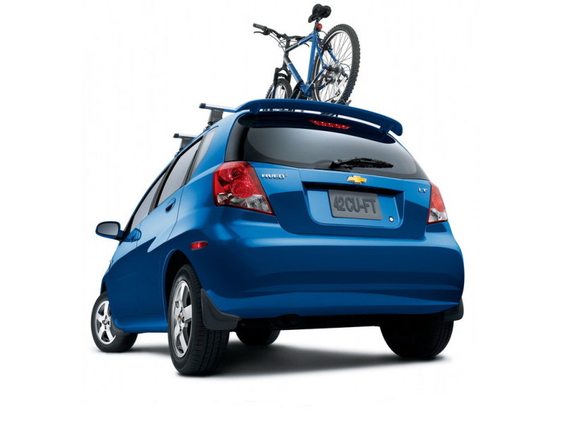 Chevrolet Aveo стал отличным вариантом для молодежи, в том числе и в качестве первого автомобиля. Он легок не только в управлении, но и в обслуживании