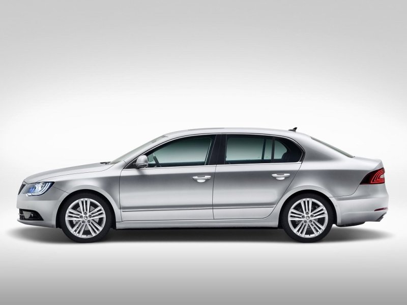 Skoda Superb 2013