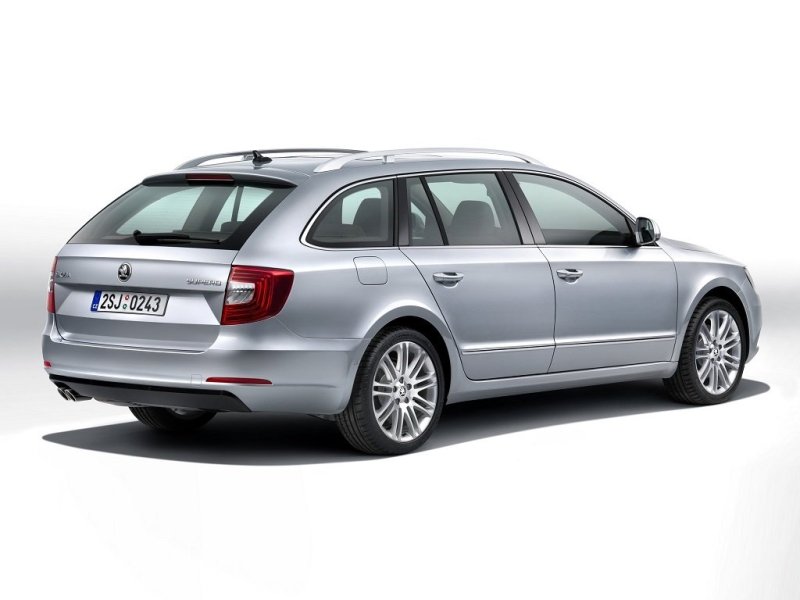 Skoda Superb 2013