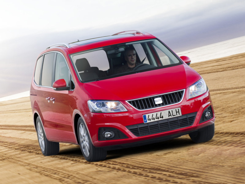 SEAT Alhambra II: Для семьи