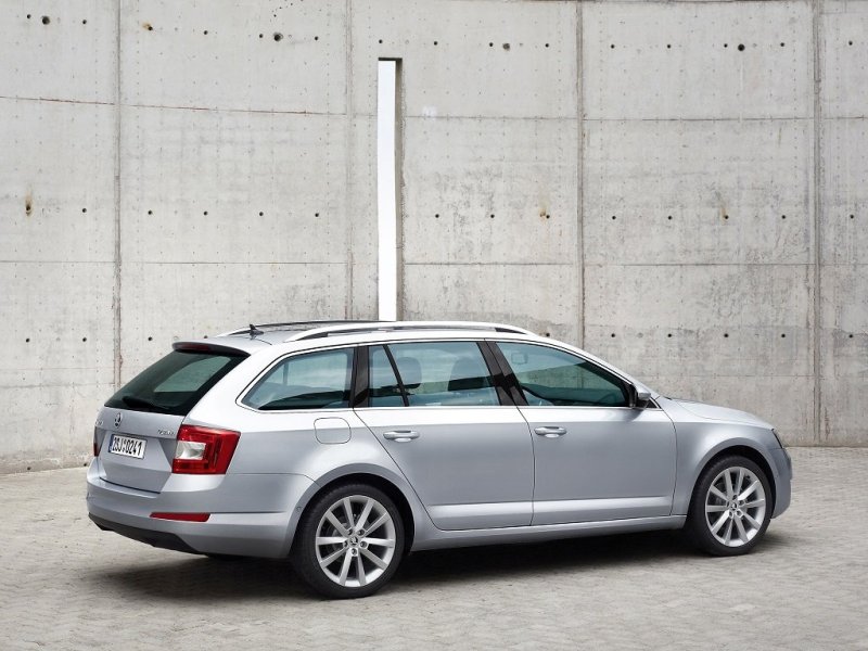 Skoda Octavia Combi 2013
