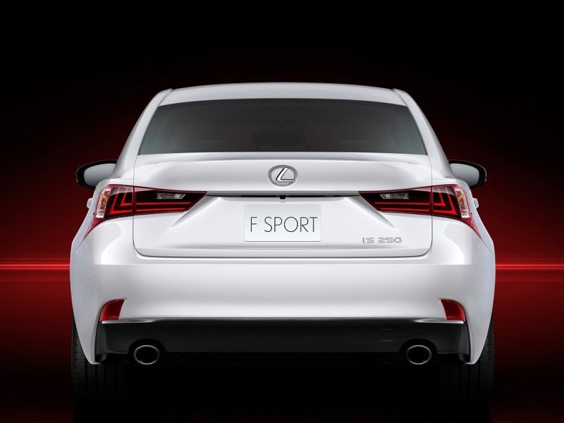 Lexus IS 2013