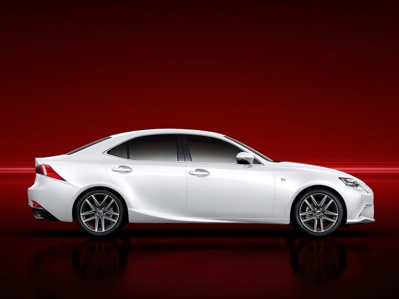 Lexus IS 2013