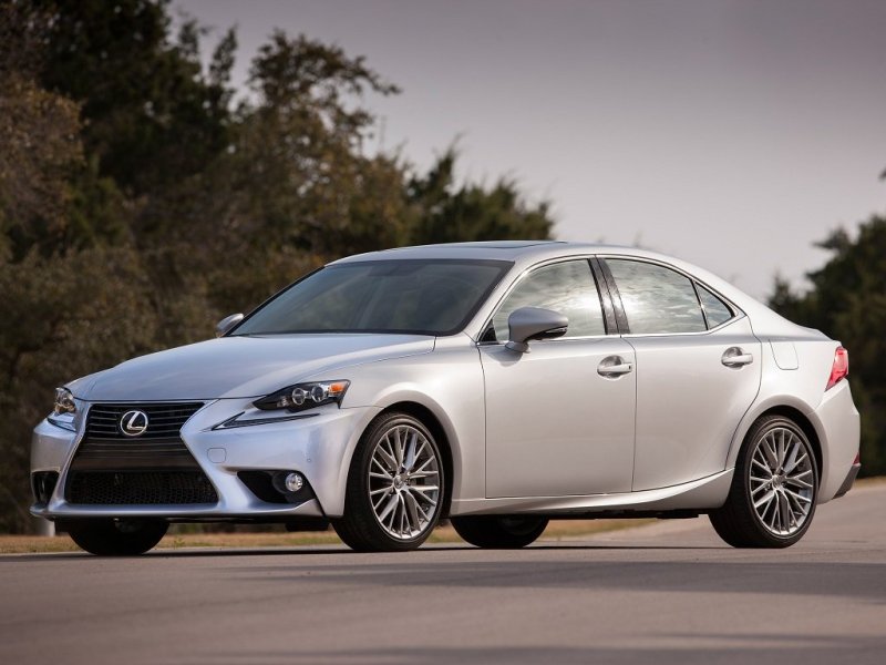 Lexus IS 2013