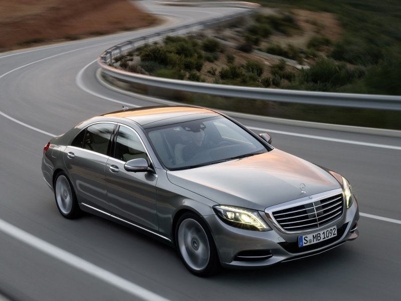 Mercedes-Benz S-Class W222
