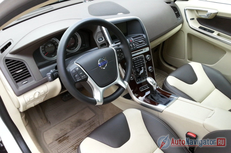 Эргономика водительского места близка к идеалу