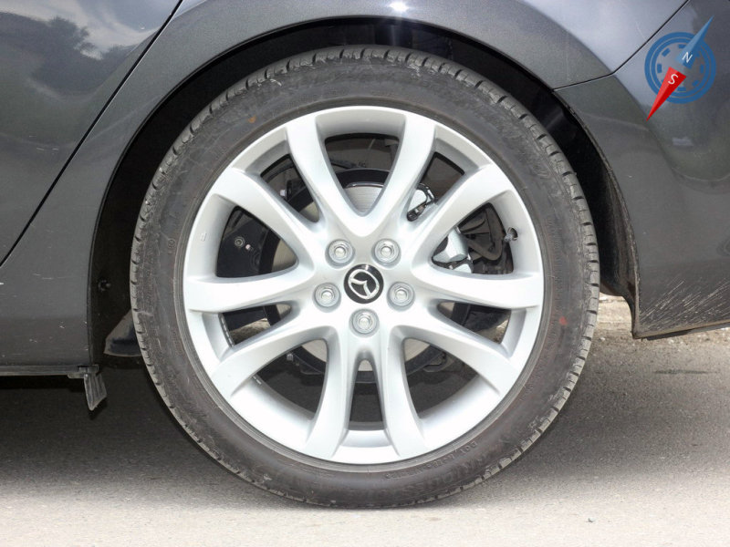 За сцепление с дорогой отвечал Bridgstone – удачный вариант для трека