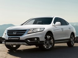 Honda Crosstour 2013: Необычный кросс