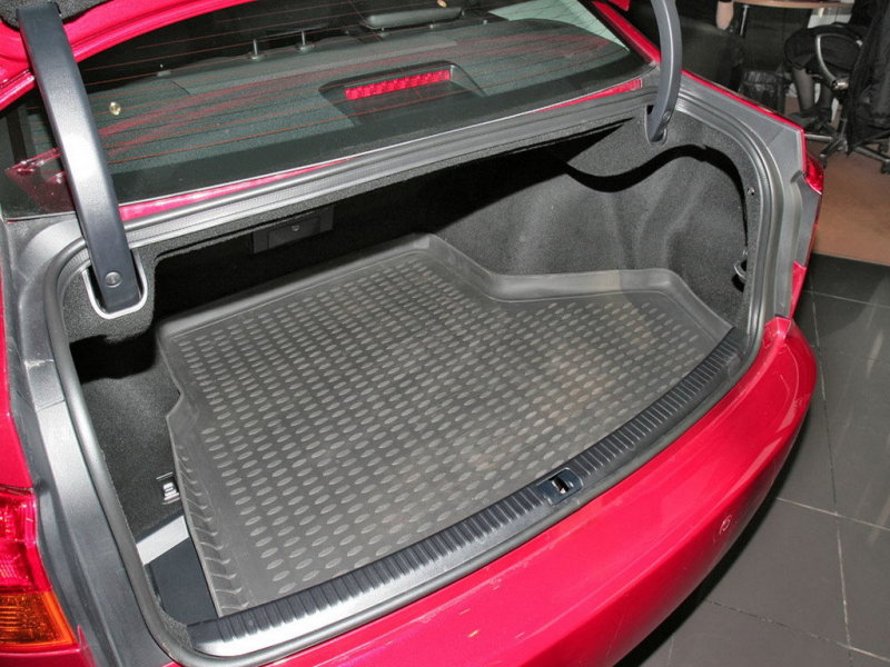 Багажное отделение кажется довольно вместительным