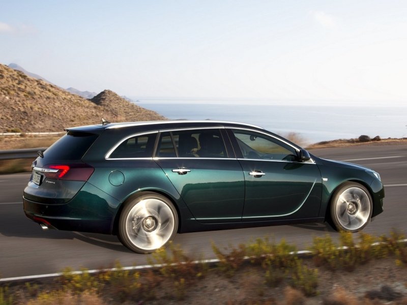 Opel Insignia Sports Tourer 2013