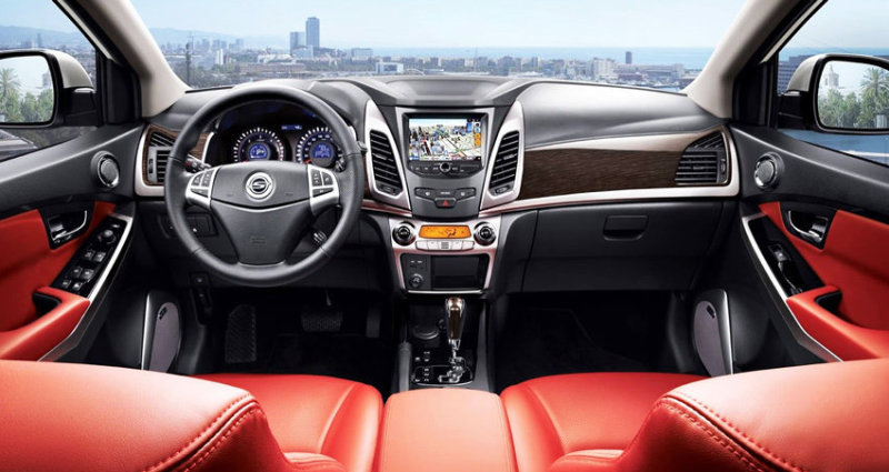 Новый интерьер без сомнений выглядит роскошнее, чем у прошлогоднего образца