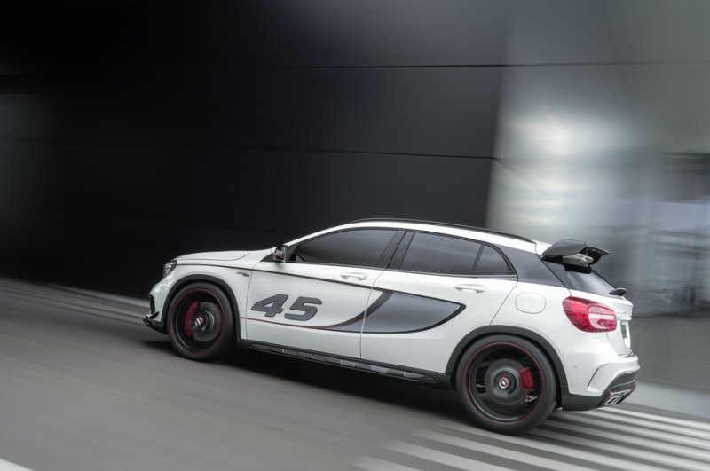 Mercedes-Benz GLA 45 AMG