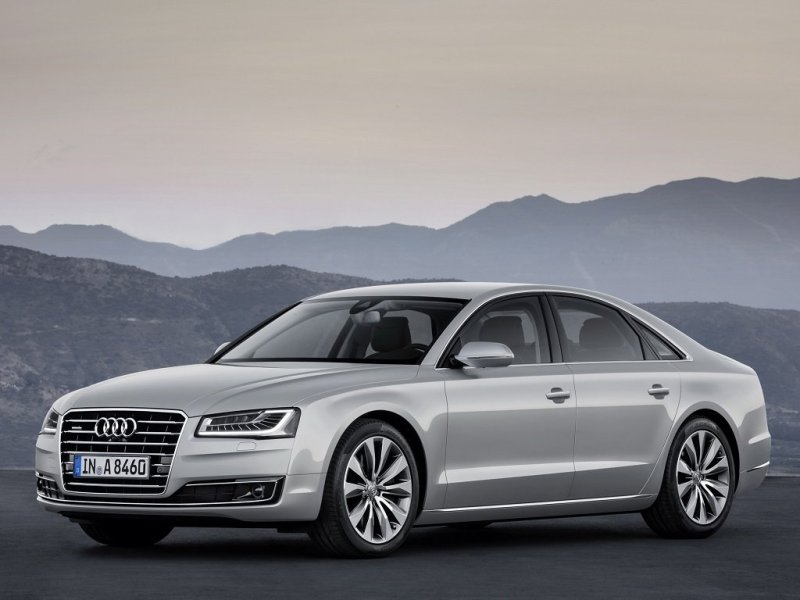 Audi A8 2013