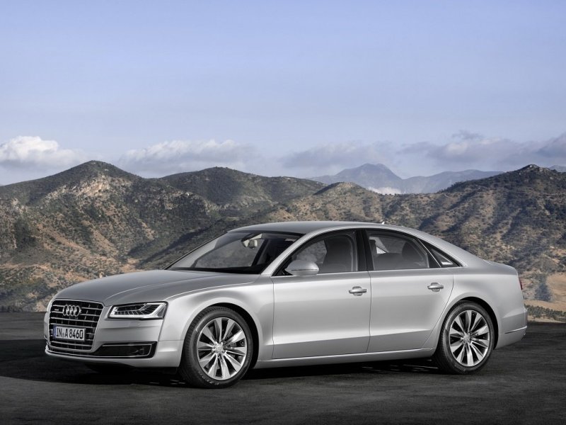 Audi A8 2013
