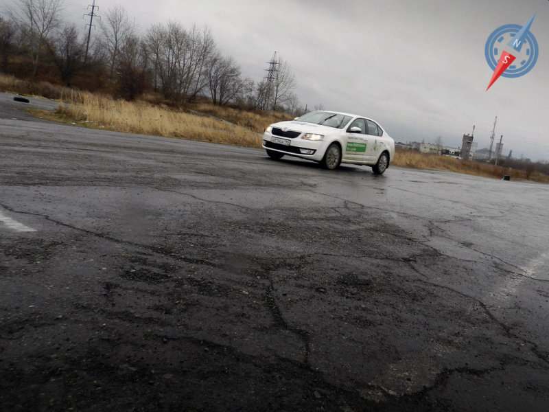 В индустриальном Нижнем Тагиле мало живописных мест. Зато испытания автомобилей можно проводить, как говорится, по полной программе