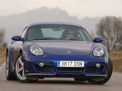 Porsche Cayman: Необычное спортивное купе