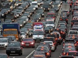 Более 400 км новых автодорог будет построено в Москве за три года