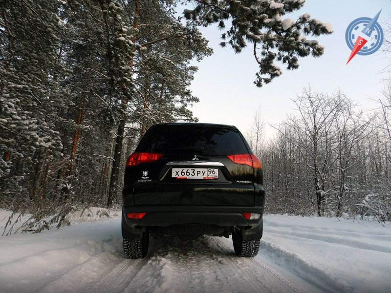 Корма автомобиля выполнена просто и незамысловато