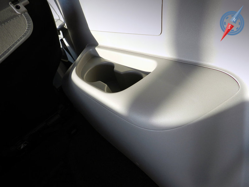 … на других рынках есть версии с тремя рядами сидений 