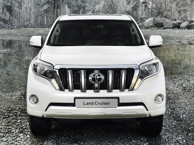 Toyota Land Cruiser 2013