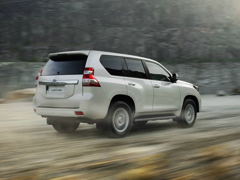 Toyota Land Cruiser 2013