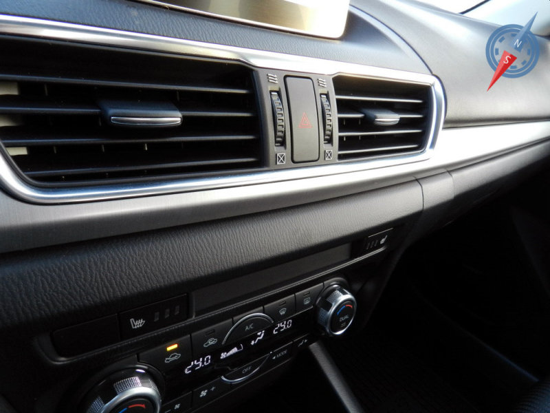 Приятно удивил и подогрев сидений, на «отлично» выполняющий свою работу