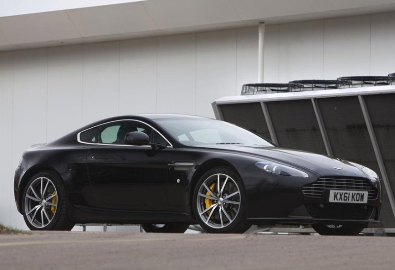 Aston Martin Vantage