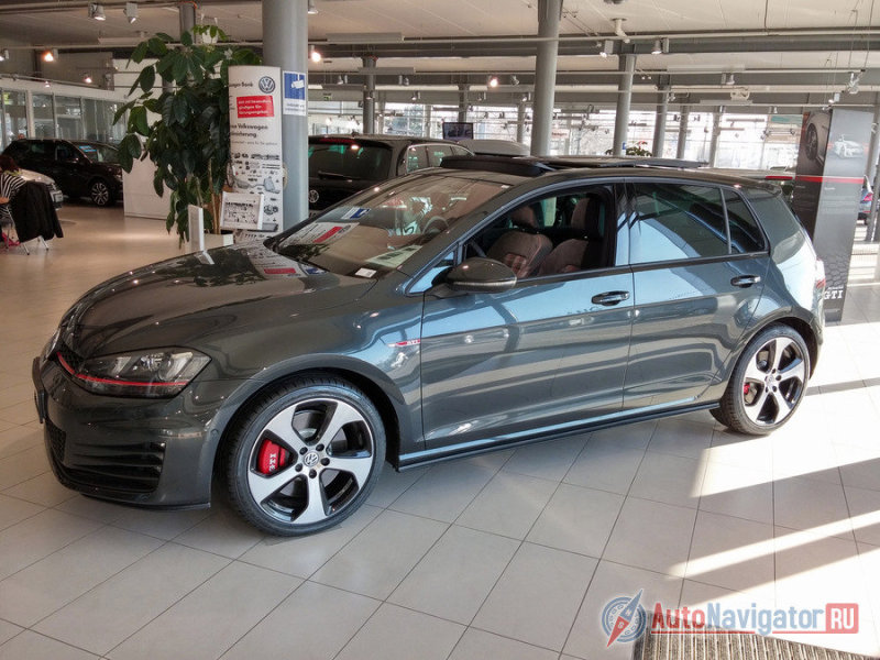 Volkswagen Golf GTI: Практичный хот-хэтч