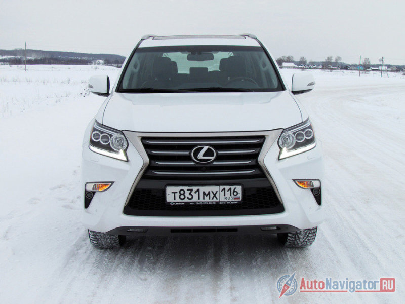 Автомобиль мыслился, как люксовый вариант Toyota Land Cruiser Prado, ориентированный на Америку. Второе поколение оформилось к 2010 году, вслед за новым Toyota Land Cruiser Prado 150, а в 2013 оба обличия внедорожника обновились. Японцы представили и посвежевший Lexus GX460, и подредактированный Toyota Land Cruiser Prado