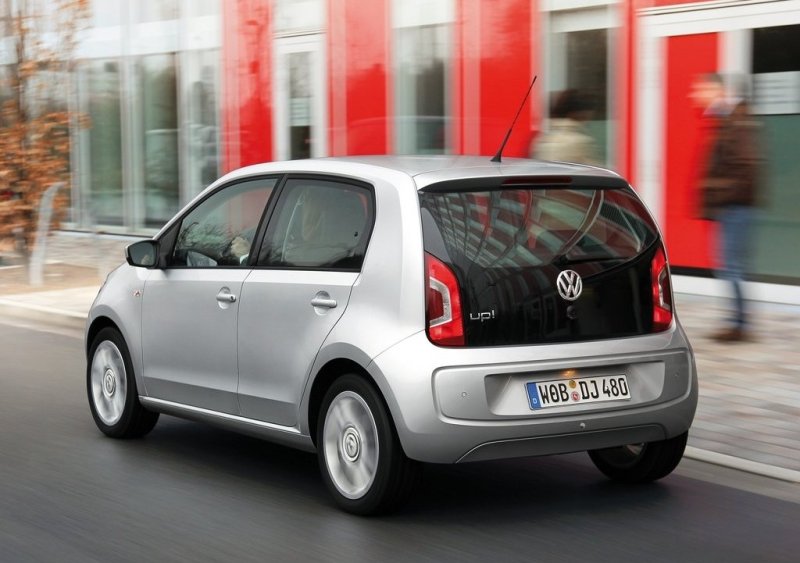 Пятидверный Volkswagen up!