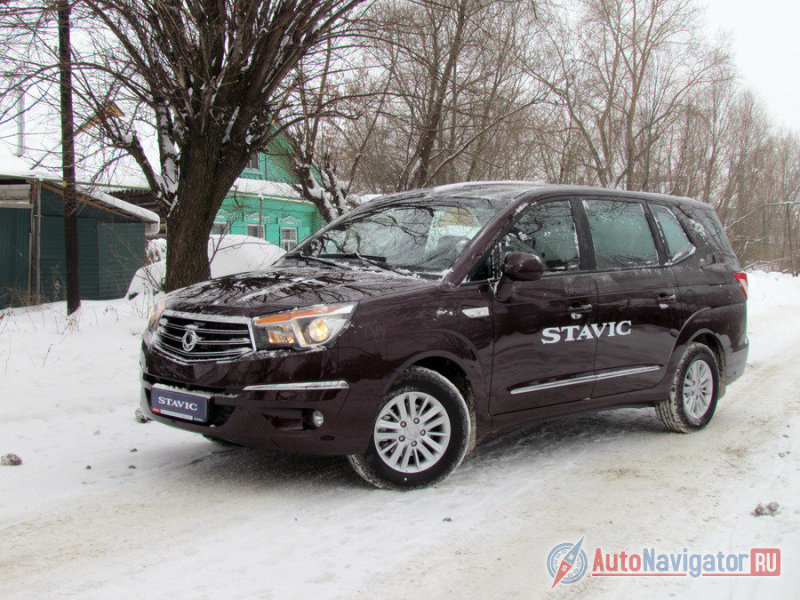 SsangYong Stavic: Крепкий «автобус»