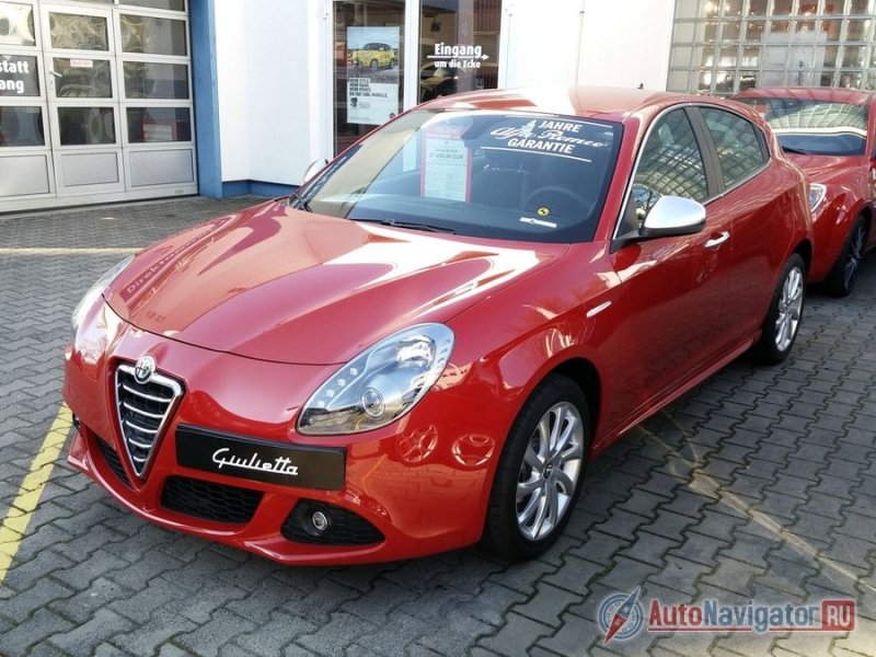 Alfa Romeo Giulietta 2014: Просто красавица