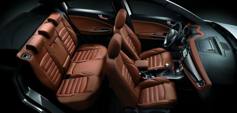 Обивка кресел может быть разного цвета – однотонного или комбинированного