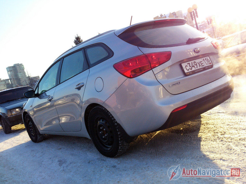 Жить зимой с «Сидом» в мегаполисе реально. И если не выезжать глубоко за город, то проблем будет минимум. Причем сами проблемы характерны не только для «Сида», но и для любой другой легковой машины европейского типа, попавшей в русскую зиму