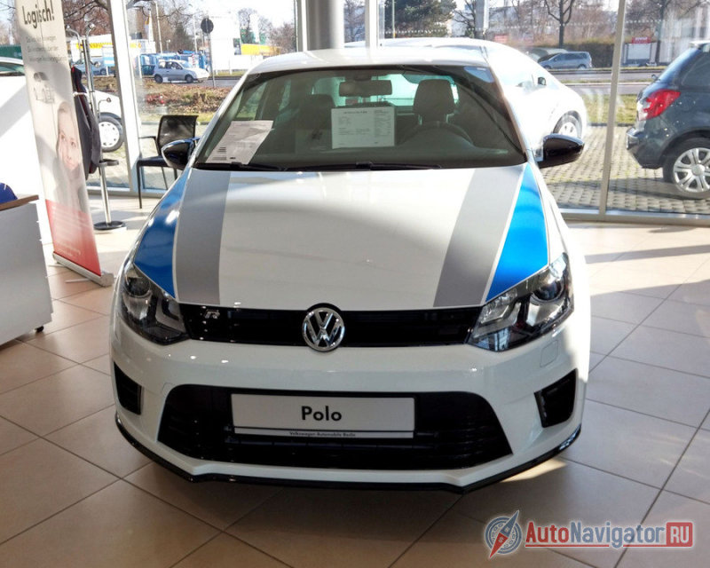 Во второй половине 2013 года хэтчбек Volkswagen Polo R WRC появился в некоторых автохаусах Германии