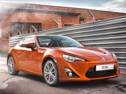 Обновленное купе Toyota GT86 — в России от 1 294 000 рублей