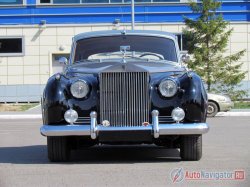 Rolls-Royce Silver Cloud: Заоблачная роскошь пятидесятых годов