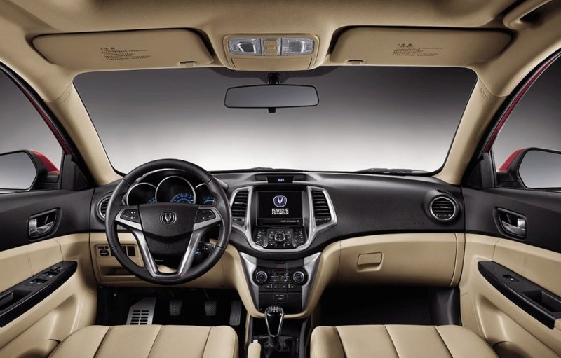 Интерьер аккуратен, материалы отделки не вызывают нареканий